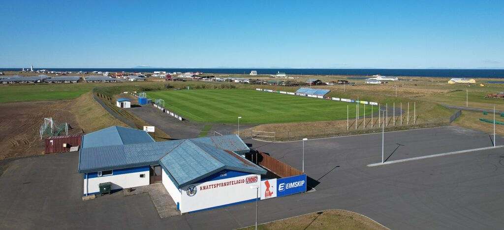 Football pitch and clubhouse by the coast (Skagagarður)