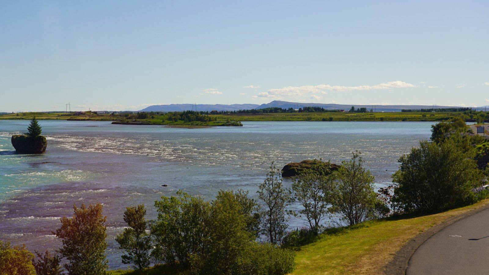 Flóahreppur community landscape by two rivers