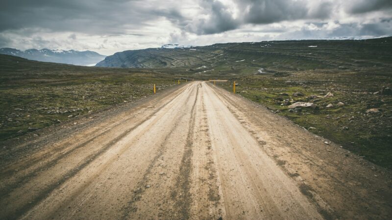 A gravel road through the highlands