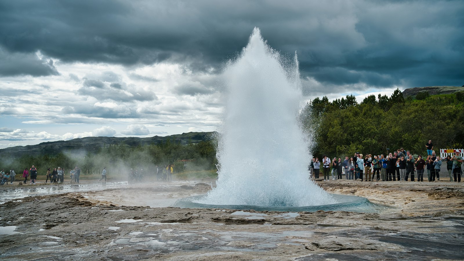 Strokkur geyser erupting at Geysir