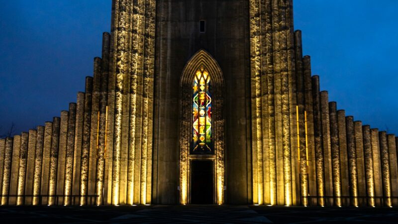 The tower of Hallgrímskirkja at night
