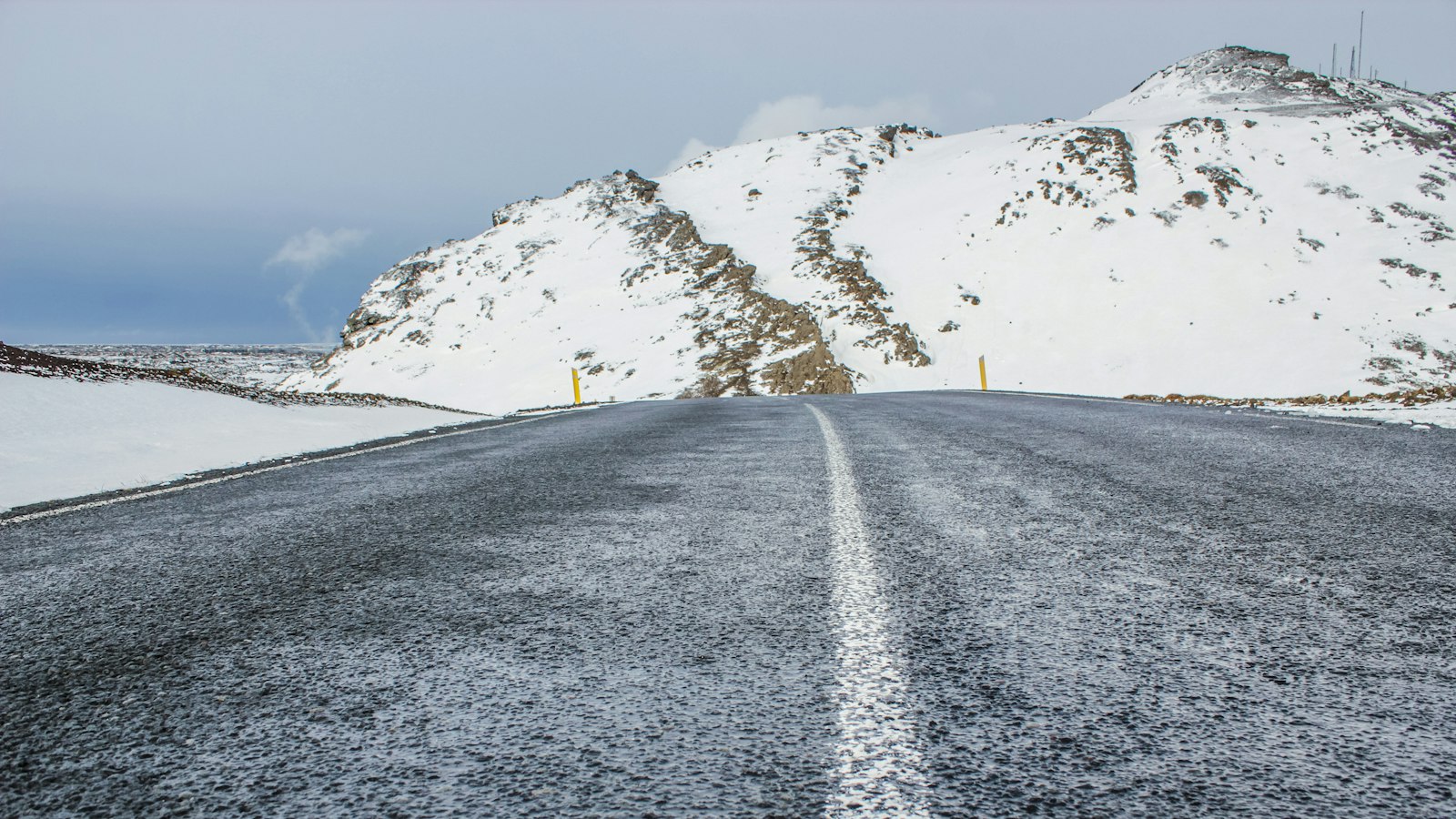 A snowy road over the Reykjanes hills